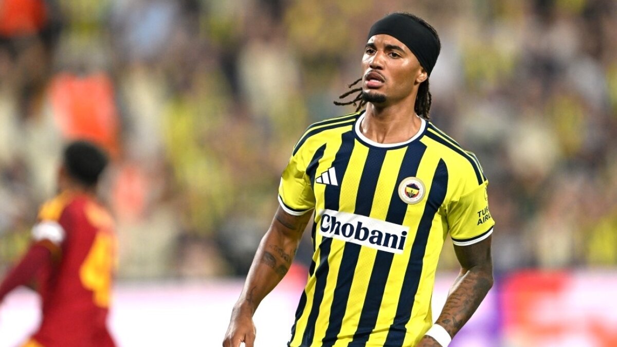 Archie Brown Avrupa devlerini dize getirdi