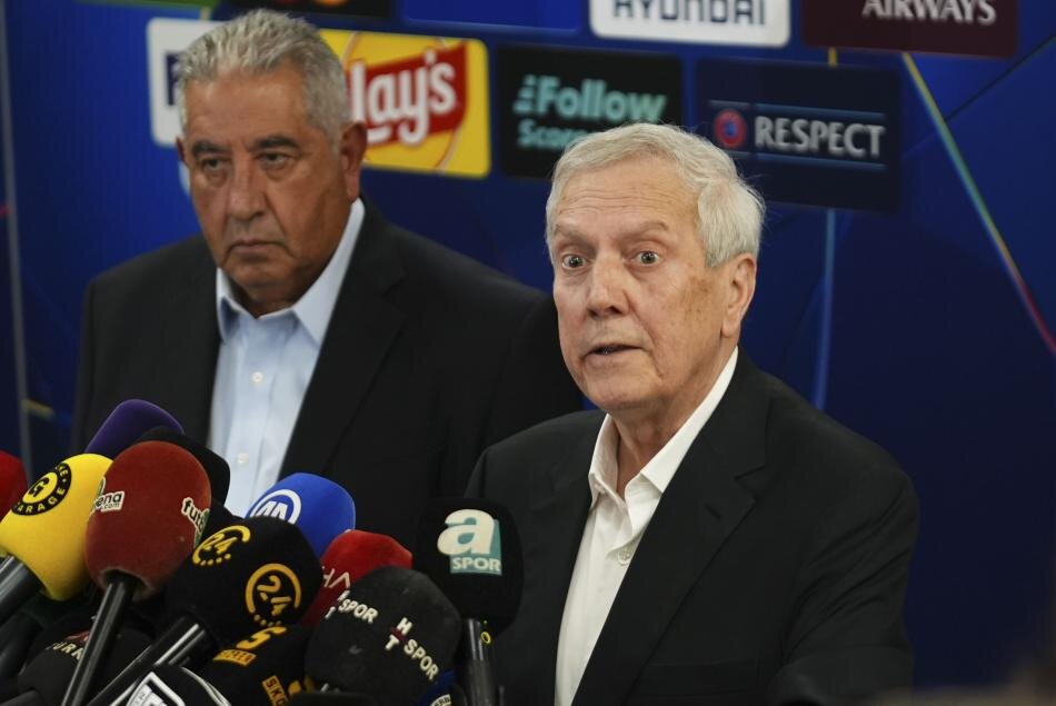 Aziz Yıldırım dev projelerle Fenerbahçe için kolları sıvadı