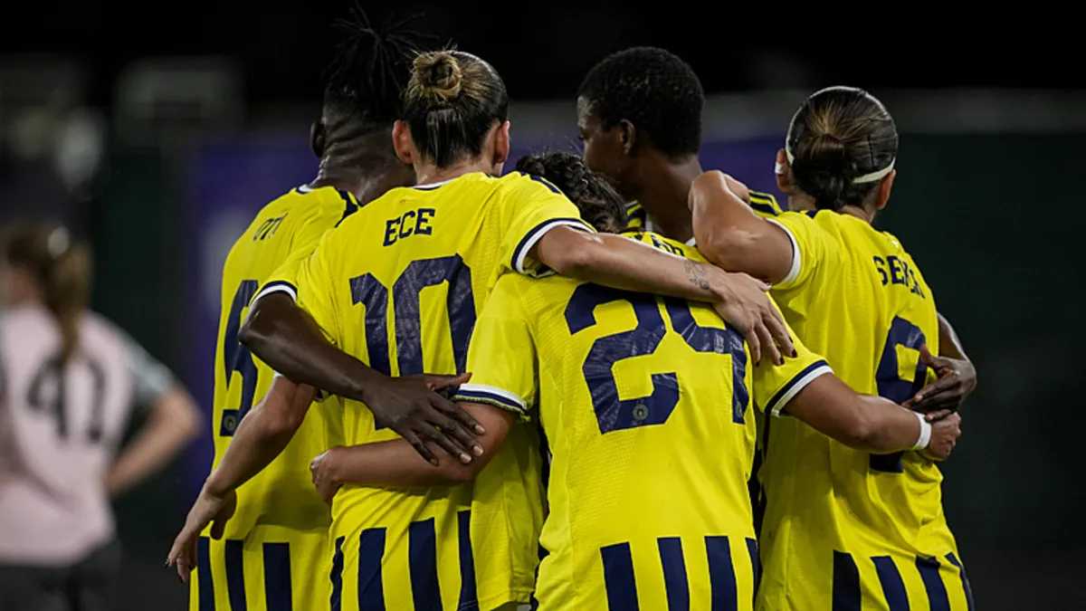 Fenerbahçe arsaVev, Minsk'i tek golle geçip son 16'ya kaldı