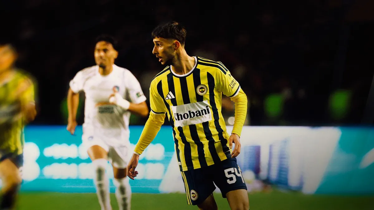 Fenerbahçe Azerbaycan'da Turan Tovuz'u 2-0 yendi