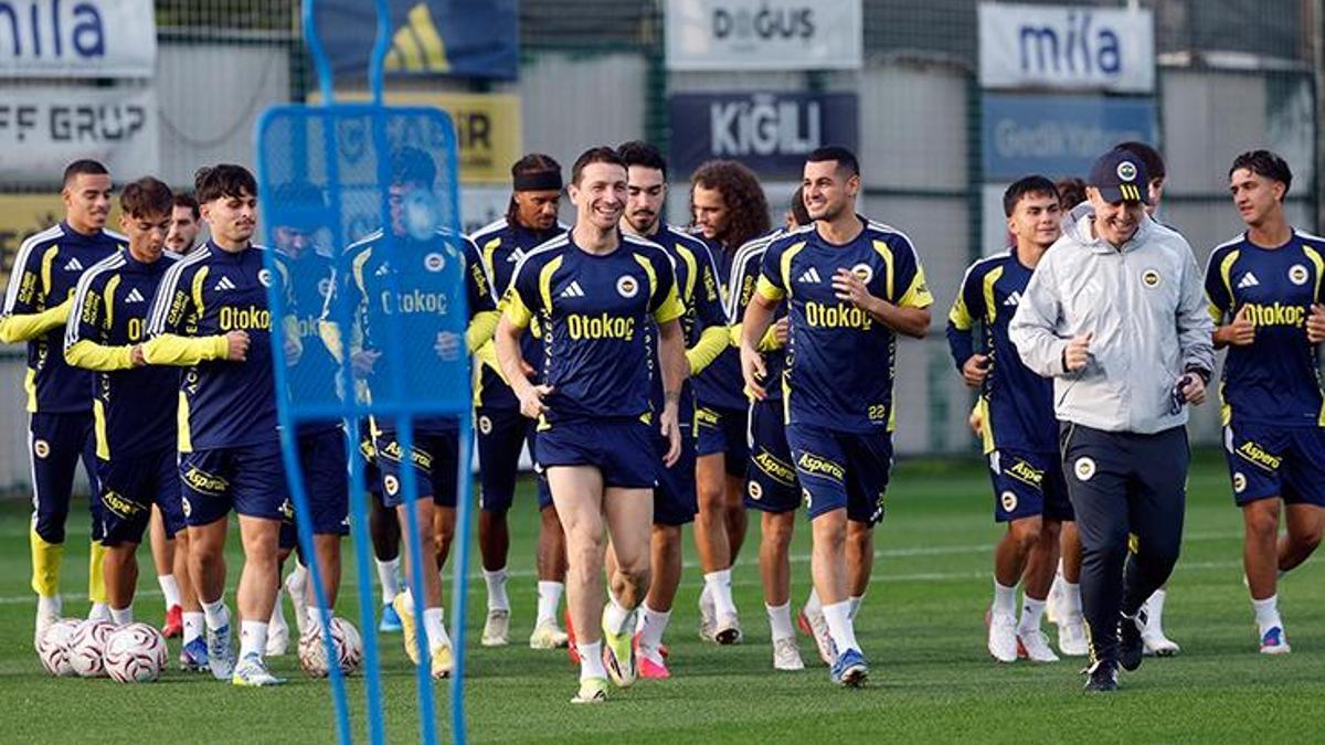Fenerbahçe'de Mert Hakan Yandaş kadroya döndü